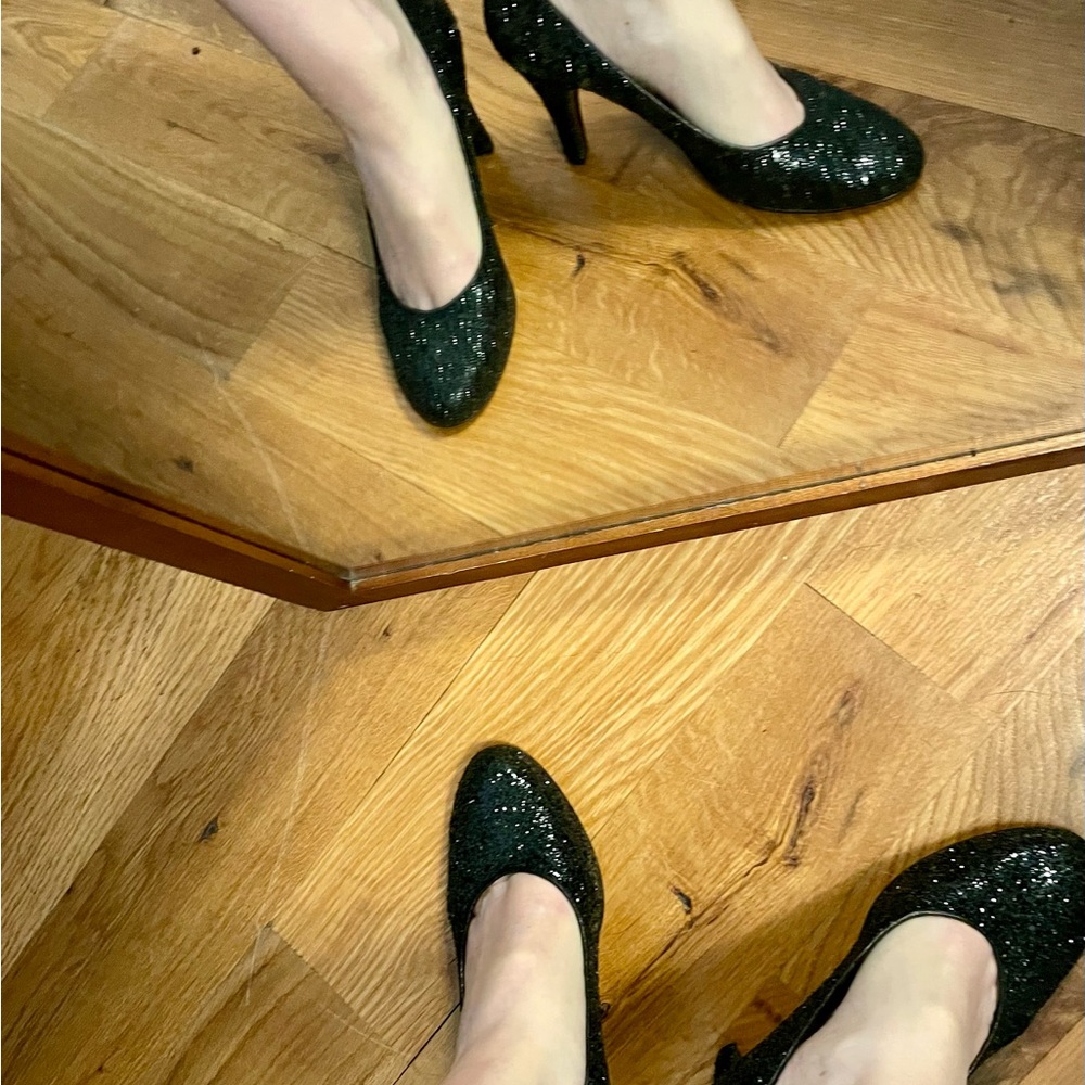 Vintage Marc Jacob Glitter Betty Boop Pumps